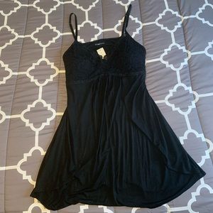 NWT Black lace Chemise